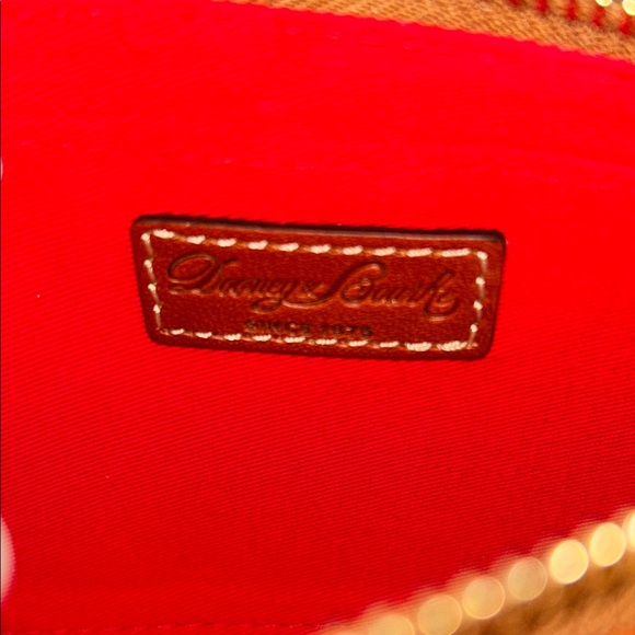 Authentic Dooney & Bourke Gray and Tan Leather Large Slim Wristlet- New w/ Tag! - Picture 9 of 12